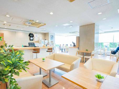 【夕食券ご利用OK】1階ハブズ・カフェで夜ごはん♪